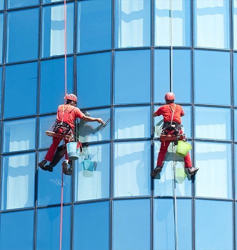 Мытье фасадов промальпинистами в Анапе